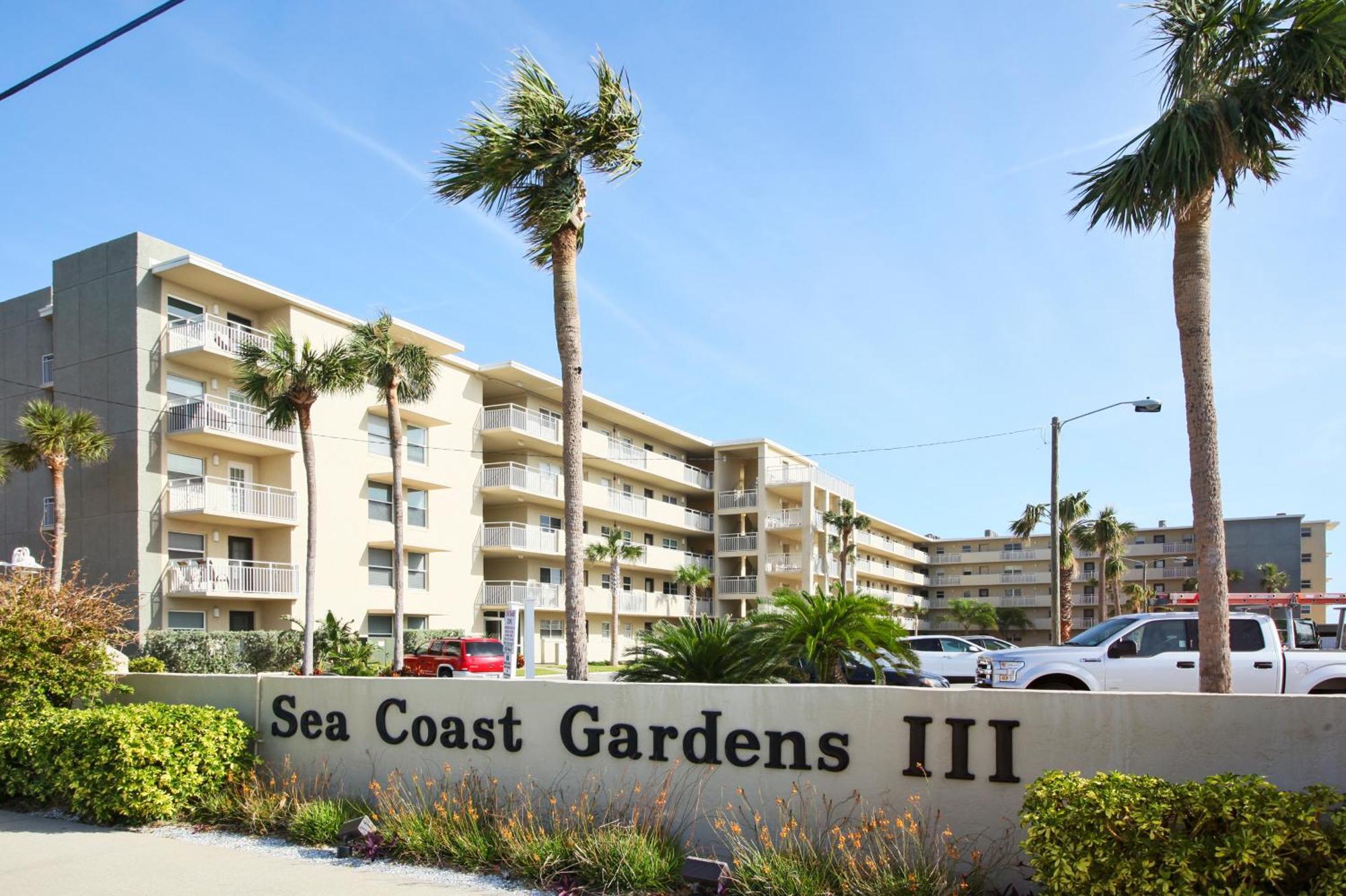 Fabulous Ocean And Pool Views From Balcony & Located On No-Drive Beach New Smyrna Beach Exterior foto